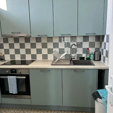 Duplex Et Parking à 100m De La Appartement La Panne